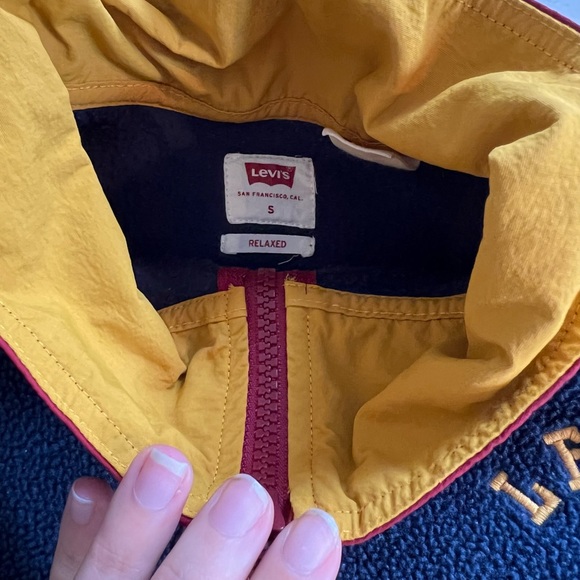 Levi’s Anorak - Picture 13 of 14